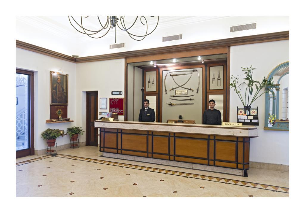 Jehan Numa Palace Hotel Бхопал Экстерьер фото